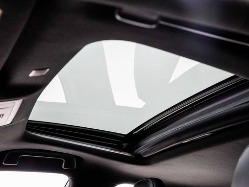 Used 2023 Lexus IS 350 F Sport image 43