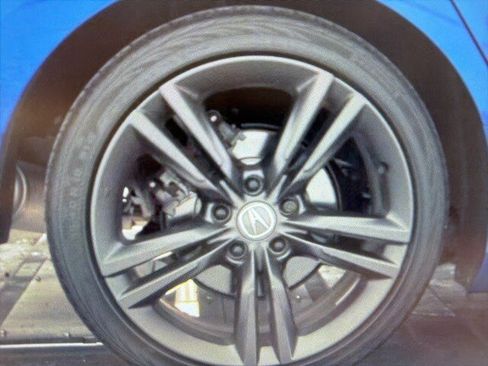 Used 2023 Acura Integra A-Spec image 9