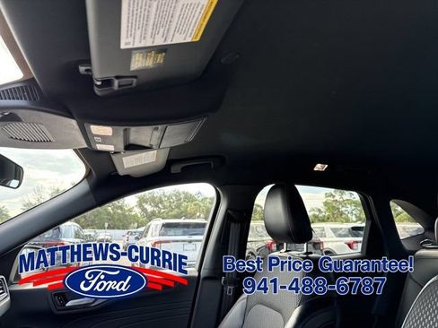 Used 2025 Ford Escape ST-Line AWD/4WD image 12