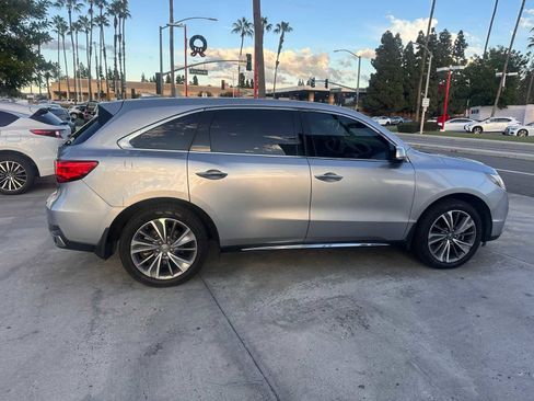 Certified 2018 Acura MDX SH-AWD w/ Technology Package image 6