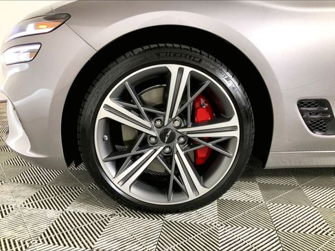 Used 2024 Genesis G70 3.3T Advanced RWD image 26