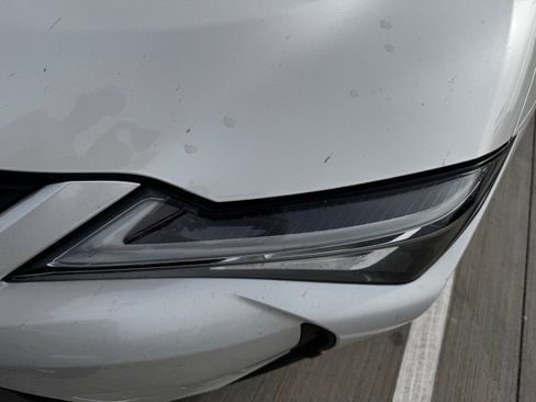 Used 2022 Lexus UX 200 image 6