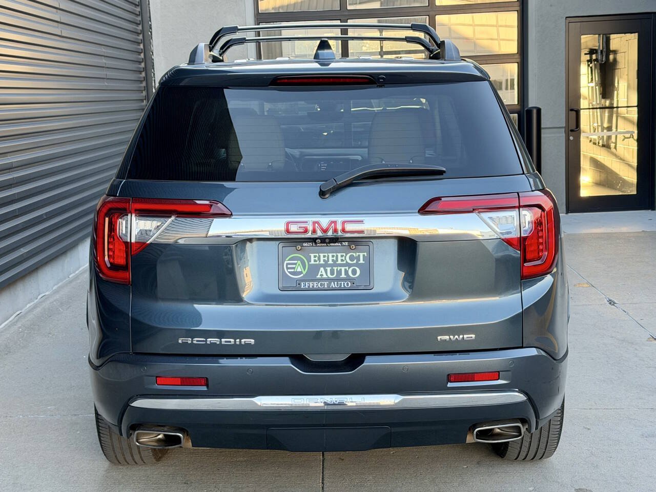 Used 2020 GMC Acadia Denali w/ Trailering Package AWD/4WD image 12