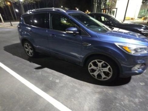 Used 2018 Ford Escape Titanium w/ Ford Safe & Smart Package image 7