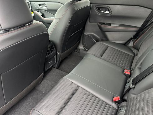 New 2026 Nissan Rogue SV image 9