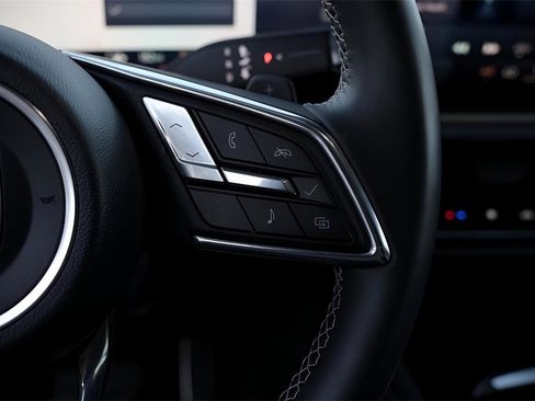 Used 2025 Buick Envision Sport Touring image 14