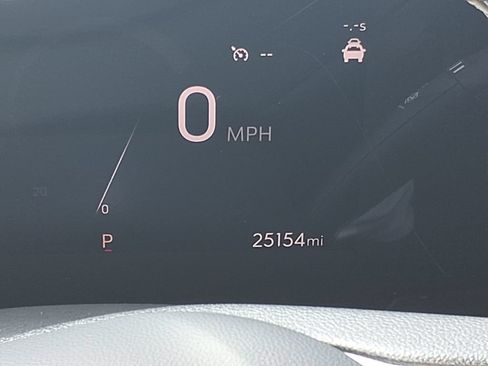 Used 2025 Buick Encore GX Preferred FWD image 37