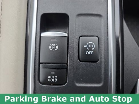 Used 2023 Nissan Pathfinder SV w/ Black Appearance Package image 36