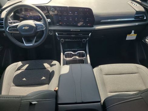 New 2026 Chevrolet Traverse LT FWD image 14