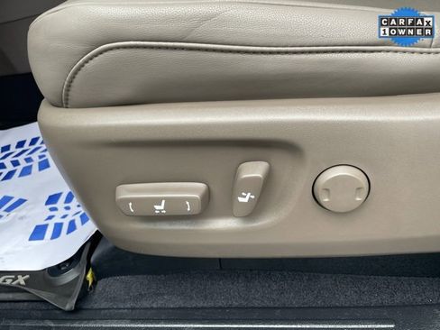 Used 2023 Lexus GX 460 Premium image 17