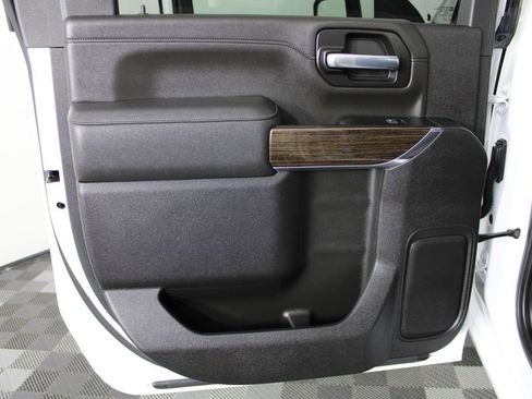 Used 2023 GMC Sierra 3500 SLE w/ SLE Convenience Package AWD/4WD image 31