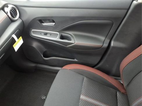 Certified 2025 Nissan Versa SR w/ Trunk Package FWD image 23