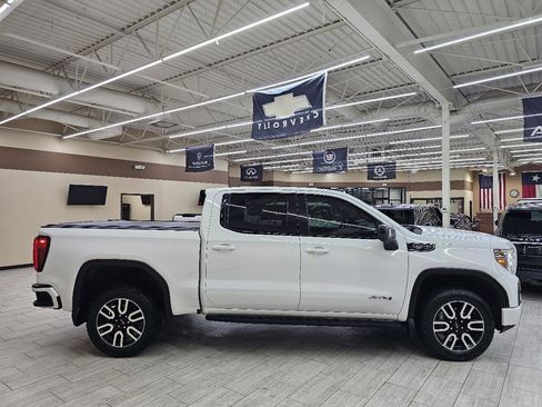 Used 2022 GMC Sierra 1500 AT4 w/ AT4 Premium Package image 5