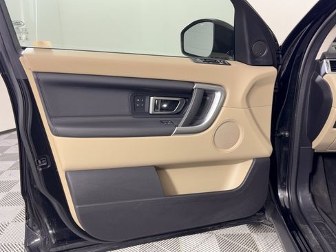 Used 2016 Land Rover Discovery Sport HSE AWD/4WD image 14