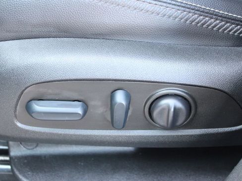 Used 2022 GMC Terrain Denali w/ Denali Premium Package image 30