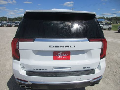 New 2026 GMC Yukon XL Denali w/ Denali Reserve Package AWD/4WD image 5