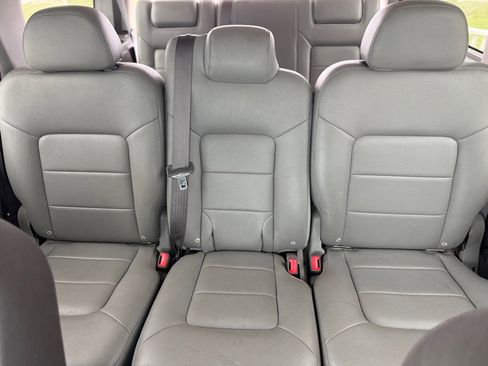 Used 2004 Ford Expedition XLT RWD image 14