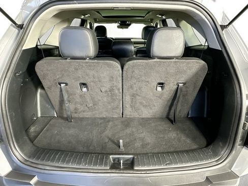 Used 2023 Kia Sorento S w/ Panoramic Sunroof Package AWD/4WD image 33