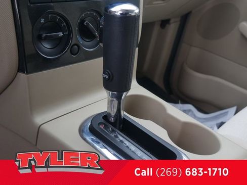 Used 2007 Ford Explorer Sport Trac XLT image 29
