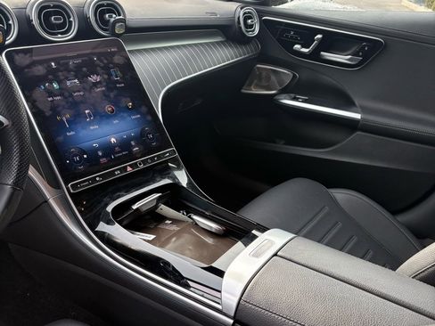 Used 2023 Mercedes-Benz C 300 4MATIC Sedan image 9