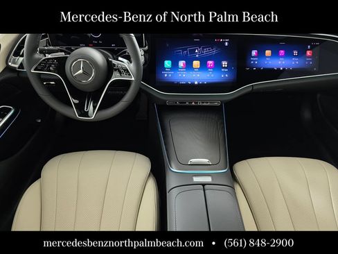 New 2026 Mercedes-Benz E 450 4MATIC Sedan image 8