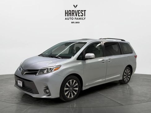 Used 2019 Toyota Sienna Limited Premium AWD/4WD image 1