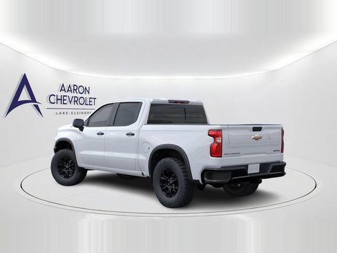 New 2026 Chevrolet Silverado 1500 ZR2 AWD/4WD image 4