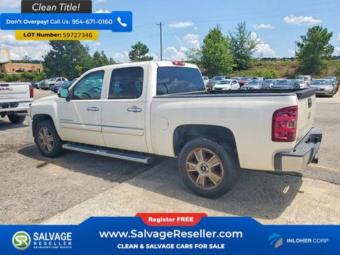 Used 2012 Chevrolet Silverado 1500 LTZ w/ LTZ White Diamond Edition RWD image 3