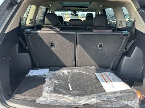 New 2026 Volkswagen Atlas Peak Edition image 33