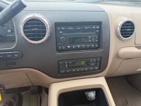 Used 2004 Ford Expedition Eddie Bauer RWD image 14