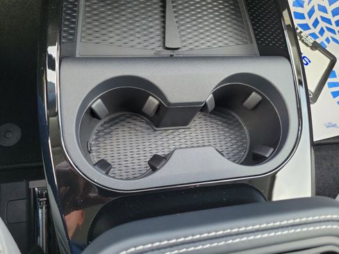 New 2025 Ford Mustang Mach-E Premium image 32