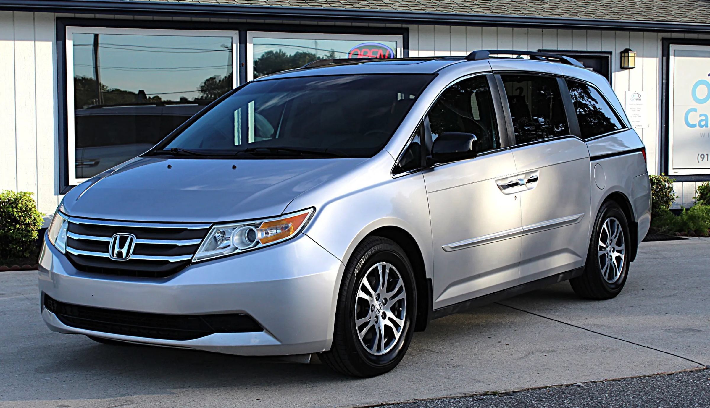 Used 2012 Honda Odyssey EX-L image 1