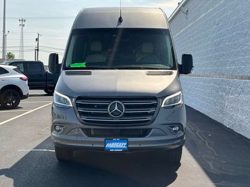 Used 2023 Mercedes-Benz Sprinter 3500 w/ Parking Package image 7
