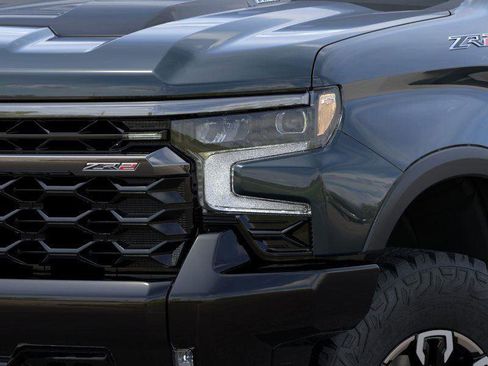 New 2026 Chevrolet Silverado 1500 ZR2 image 10