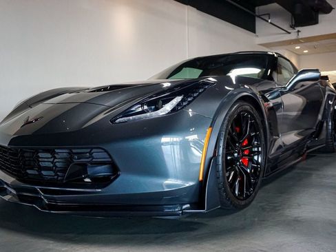 Used 2017 Chevrolet Corvette Z06 RWD image 48