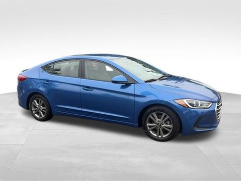 Used 2018 Hyundai Elantra SEL FWD image 22