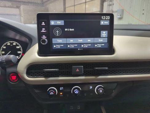 New 2026 Honda HR-V LX image 18