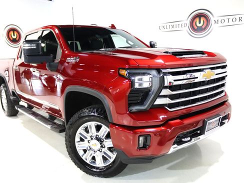 Used 2025 Chevrolet Silverado 2500 High Country w/ Technology Package AWD/4WD image 90
