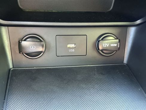 Used 2023 Hyundai Kona SEL FWD image 17
