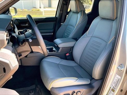 Used 2025 Toyota Tacoma 4x4 Double Cab Hybrid image 21