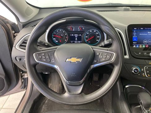 Used 2024 Chevrolet Malibu LT FWD image 10