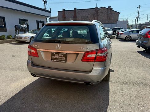 Used 2011 Mercedes-Benz E 350 4MATIC Wagon image 3