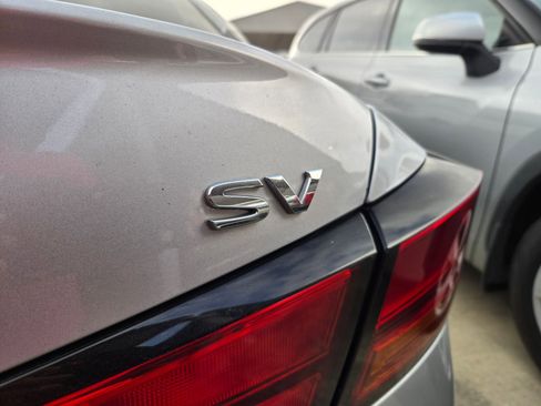 Used 2021 Nissan Altima 2.5 SV image 6