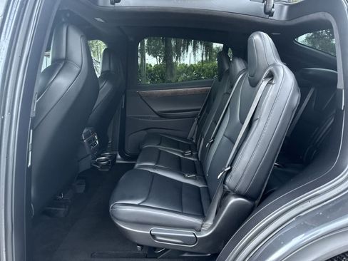 Used 2018 Tesla Model X 100D AWD/4WD image 15