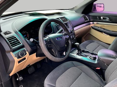 Used 2017 Ford Explorer 4WD image 12