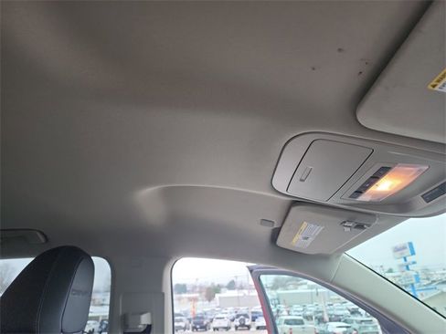 Used 2019 GMC Canyon Denali image 16