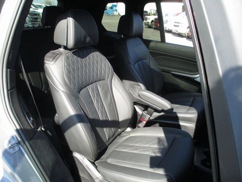 Used 2026 BMW ALPINA XB7 image 22