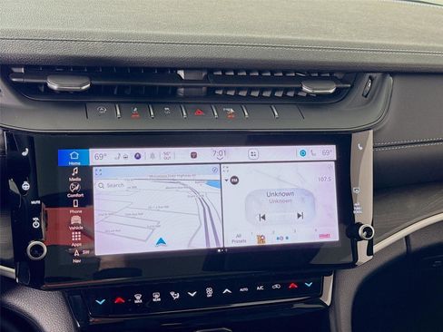 New 2026 Jeep Grand Cherokee Limited w/ Limited Altitude Package AWD/4WD image 10