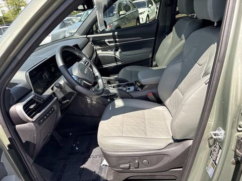 Used 2024 Kia Telluride EX X-Line AWD/4WD image 14