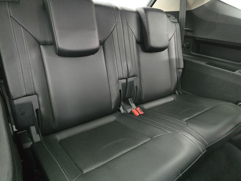 Used 2019 Volkswagen Atlas SE image 12